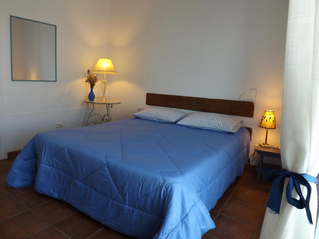B&B Il Gatto Pescatore Stintino Δωμάτιο φωτογραφία